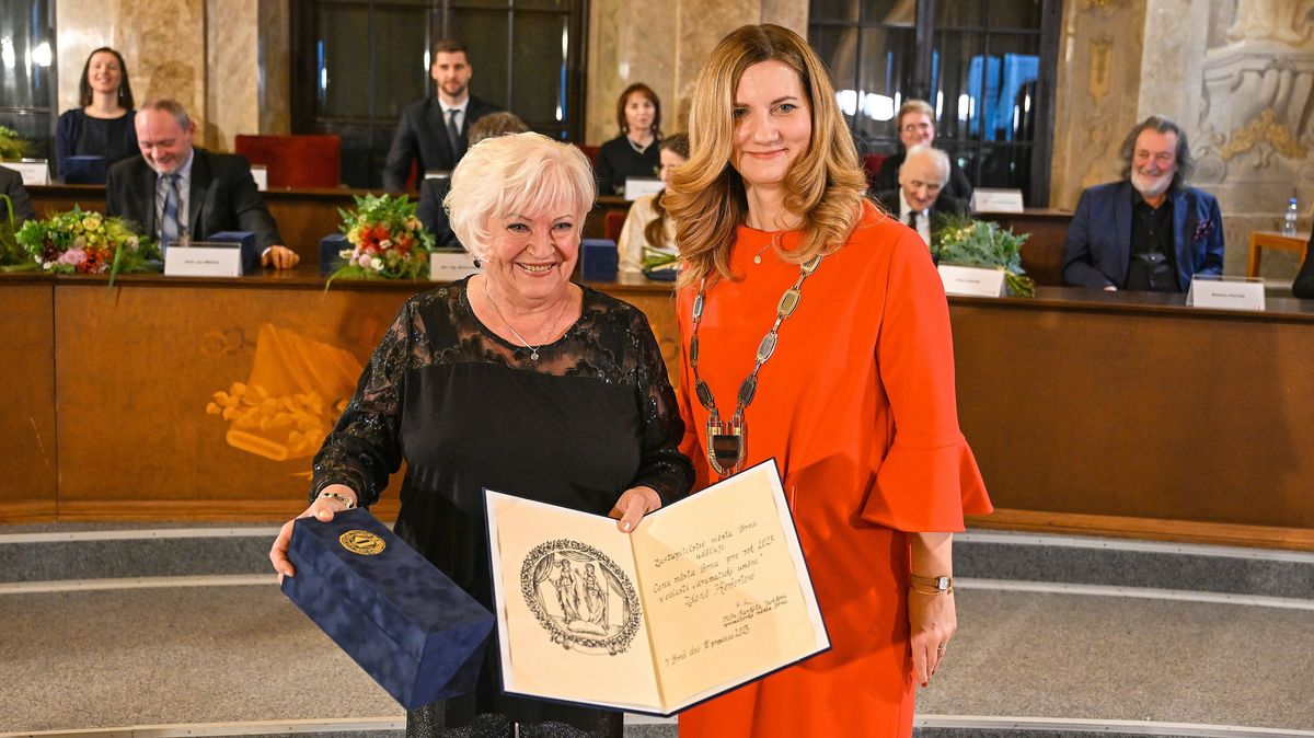 Brno poděkovalo herecké legendě Zdeně Herfortové nejvyšším oceněním